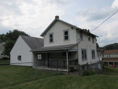 2103 Margaret Street, Steubenville, OH 43952