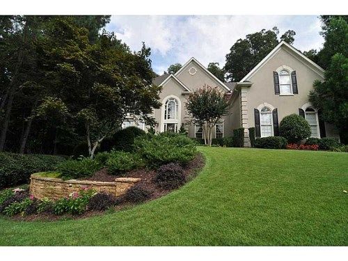 610 Winnmark Drive, Roswell, GA 30076