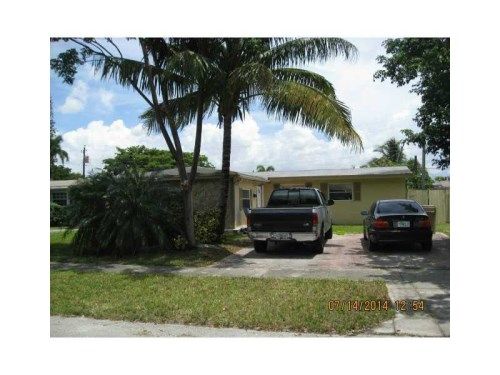 7751 NW 37 ST, Hollywood, FL 33024