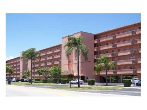 1445 ATLANTIC SHORES BL # 102, Hallandale, FL 33009