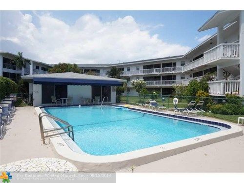 600 Pine Dr # 302, Pompano Beach, FL 33060