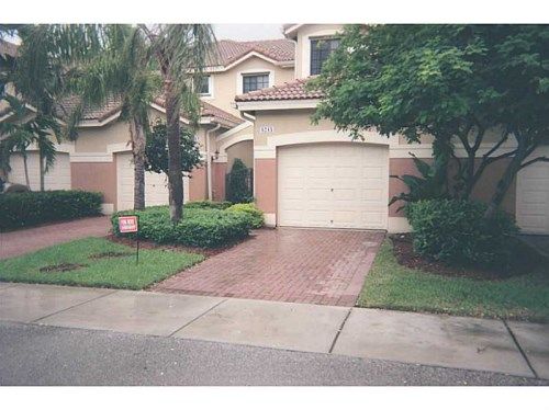 4213 VINEYARD CR # 5, Fort Lauderdale, FL 33332