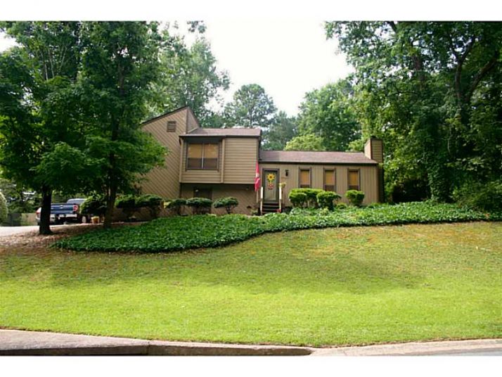 4945 Dana Drive Ne, Kennesaw, GA 30144