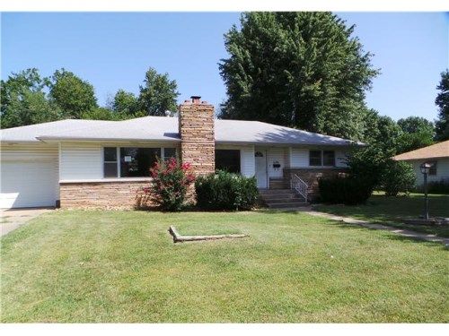 534 Myrtle St, Monett, MO 65708