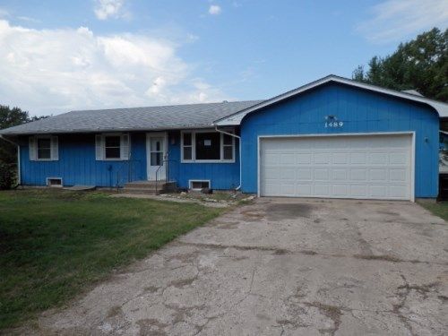 1489 N Marymount Rd, Salina, KS 67401