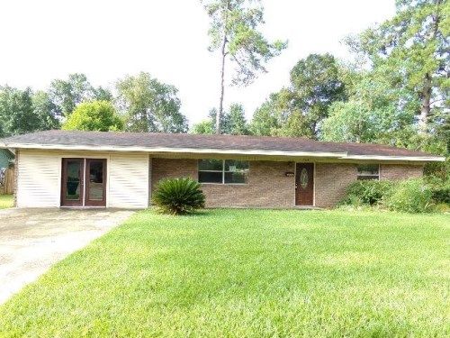 104 Oglesbee Rd, Silsbee, TX 77656