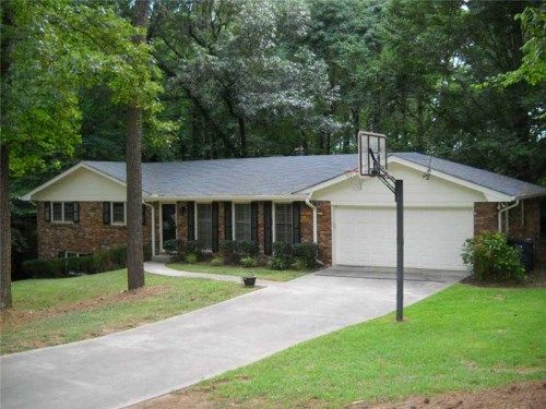 235 King David Drive Sw, Lilburn, GA 30047