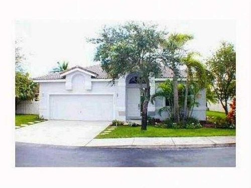 16328 21 ST, Hollywood, FL 33028