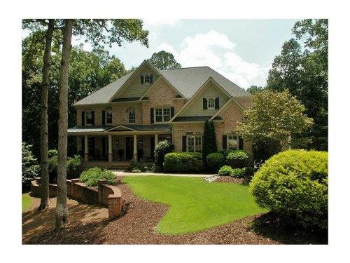 1390 Cashiers Way, Roswell, GA 30075