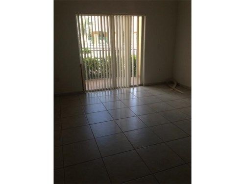 7300 NW 114 AV # 112, Miami, FL 33178