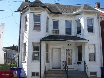 27 E Lee St, Hagerstown, MD 21740