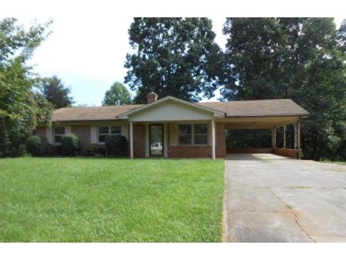 28 Ivy Ct, Bassett, VA 24055