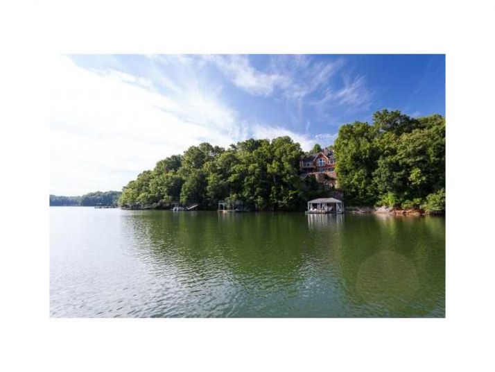 1047 Chestatee Point, Dawsonville, GA 30534