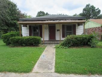 306 Washington St, Roanoke Rapids, NC 27870