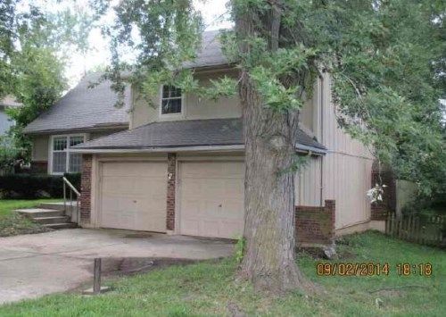 1505 SW 23rd St, Blue Springs, MO 64015