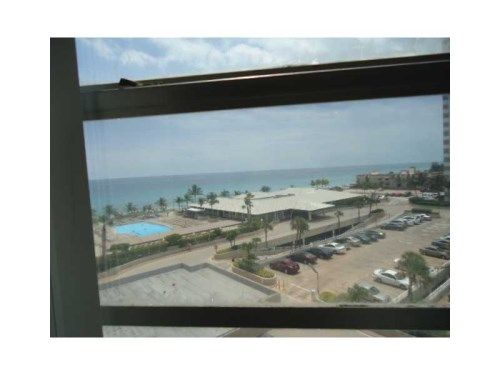 1950 S OCEAN DR (SEASONAL) # 5E, Hallandale, FL 33009