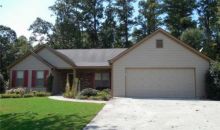 2502 Autumn Run Court Powder Springs, GA 30127