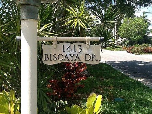 1413 BISCAYA DR, Miami Beach, FL 33154