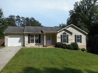 1445 23rd St SW, Hickory, NC 28602