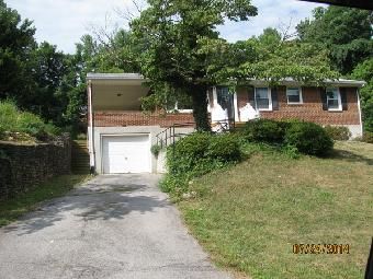 4413 Stonewall Rd NW, Roanoke, VA 24017