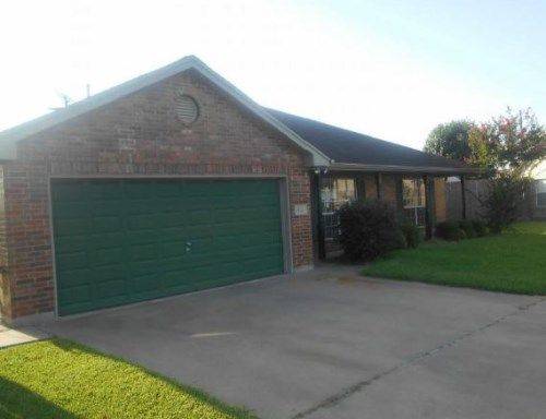 1822 Squire Lane, Nederland, TX 77627