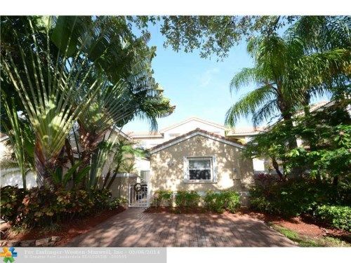 1230 WEEPING WILLOW WY # 1230, Hollywood, FL 33019