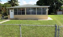 462 E 33 ST Hialeah, FL 33013