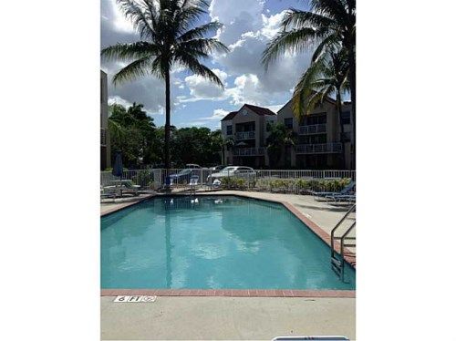 2721 OCEAN CLUB BL # 105, Hollywood, FL 33019