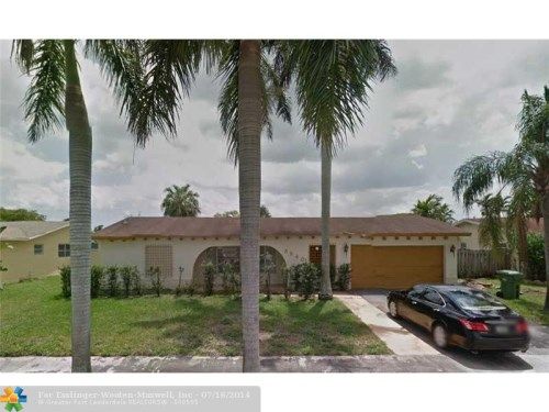 8840 NW 7TH CT, Hollywood, FL 33024