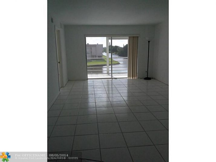 9900 Sunrise Lakes Blvd # 311, Fort Lauderdale, FL 33322