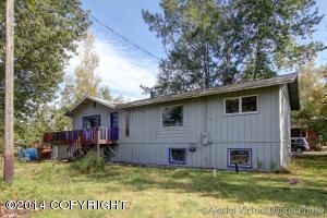 11213 Upper Sunny Circle, Eagle River, AK 99577