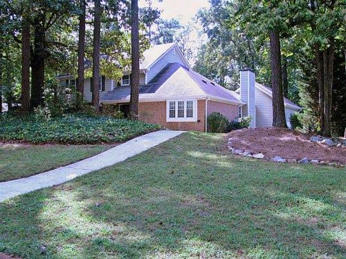 9045 Martin Road, Roswell, GA 30076