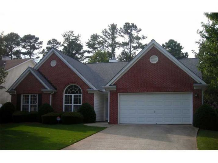 445 Suwanee East Drive, Lawrenceville, GA 30043