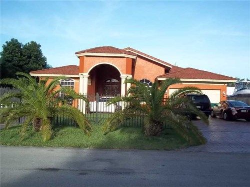 27361 SW 164 AV, Homestead, FL 33031