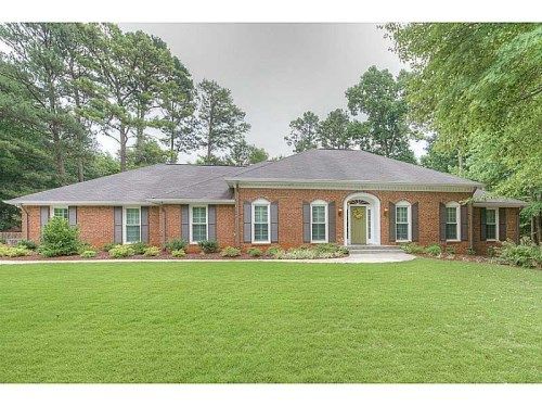 150 Tulip Tree Trace, Roswell, GA 30075