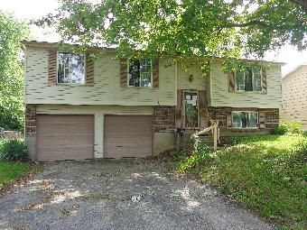 111 Marrett Farm Rd, Englewood, OH 45322