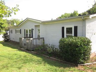 676 Bobbitt Rd, Ashland City, TN 37015