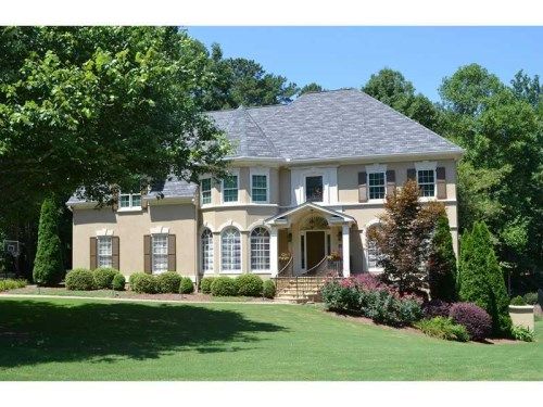 3860 Redcoat Way, Alpharetta, GA 30022