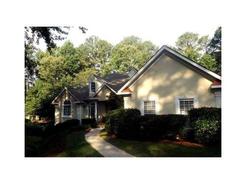 1845 Highgrove Club Drive, Alpharetta, GA 30004