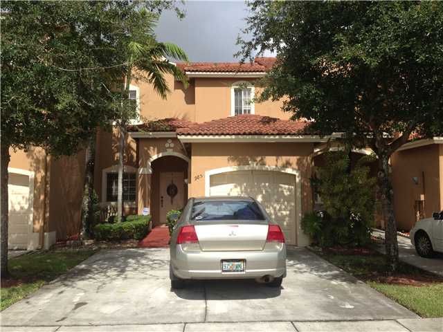 985 SW 147 CT, Miami, FL 33194