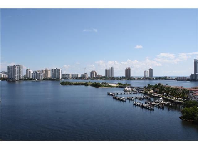 6000 ISLAND BL # 1001, North Miami Beach, FL 33160