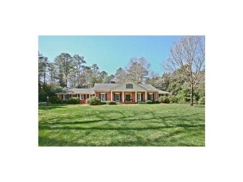 412 King Road Nw, Atlanta, GA 30342