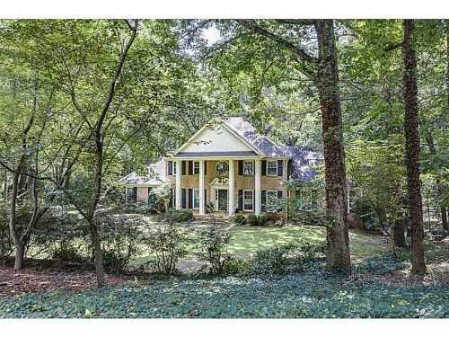 525 Valley Hall Drive, Atlanta, GA 30350