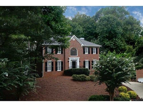 2220 Azalea Drive, Roswell, GA 30075