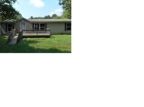 6944 N James Rd, Attica, IN 47918