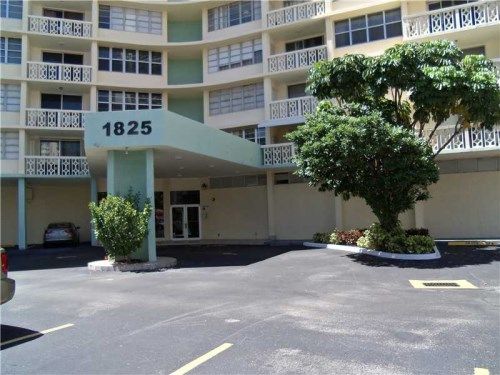 1825 S OCEAN DR # 611, Hallandale, FL 33009