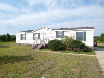 120 Mockingbird Dr, Elizabeth City, NC 27909