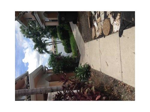 3255 NW 44 ST # 6, Fort Lauderdale, FL 33309