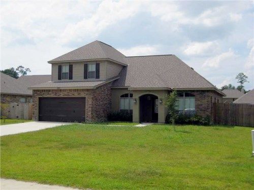 151 AUTUMN WOODS DR, Lacombe, LA 70445