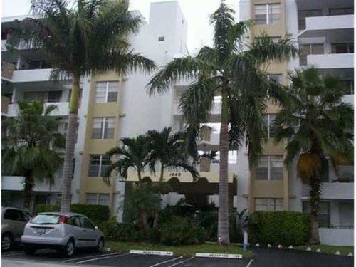 1080 94 ST # 602, Miami Beach, FL 33154